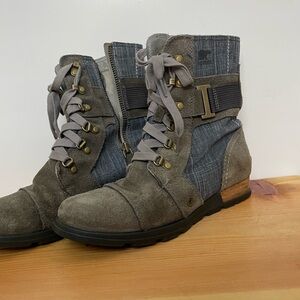 💜SOREL COMBAT LACE BOOTS💜